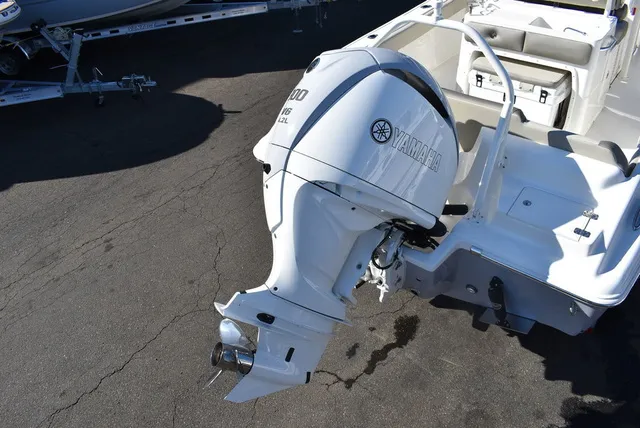 Slide: The Image of Key West Boats 239 FS 2024 - 6