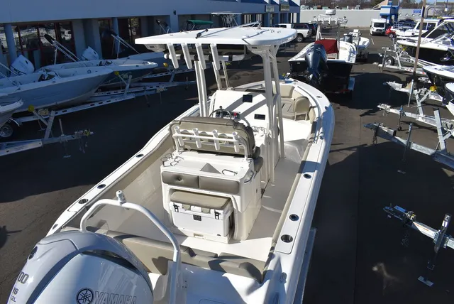 Slide: The Image of Key West Boats 239 FS 2024 - 8