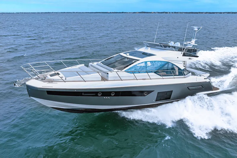 Slide: The Image of Azimut S6 2025 - 36