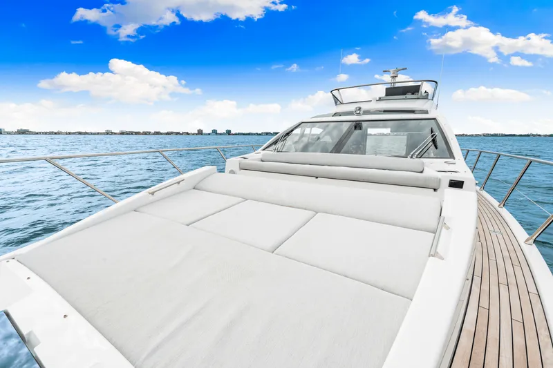 Slide: The Image of Azimut S6 2025 - 56