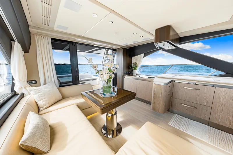 Slide: The Image of Azimut S6 2025 - 71