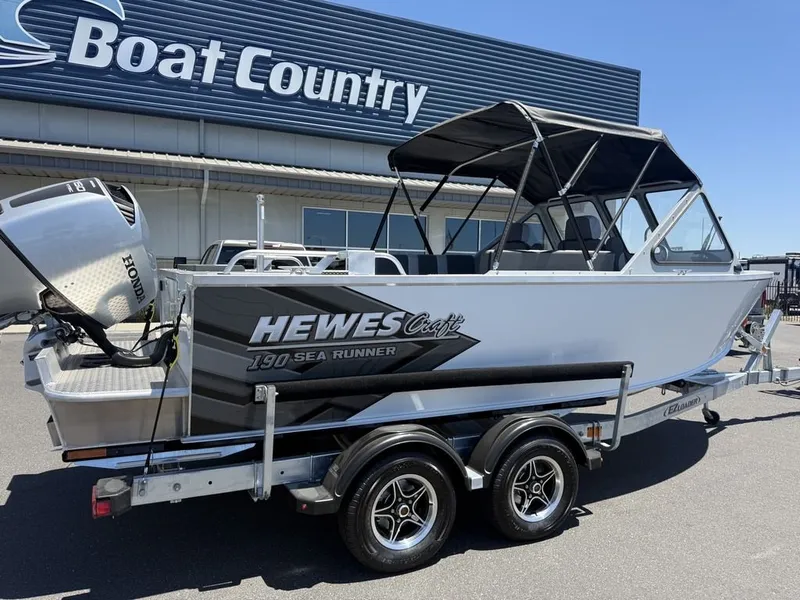 Slide: The Image of Hewescraft 190 Sea Runner 2026 - 4