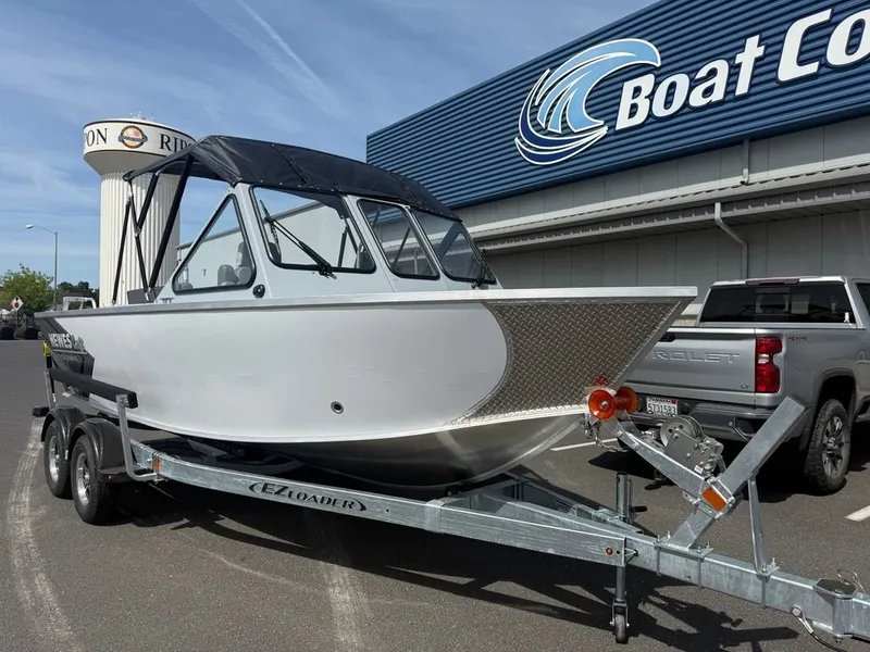Slide: The Image of Hewescraft 190 Sea Runner 2026 - 2