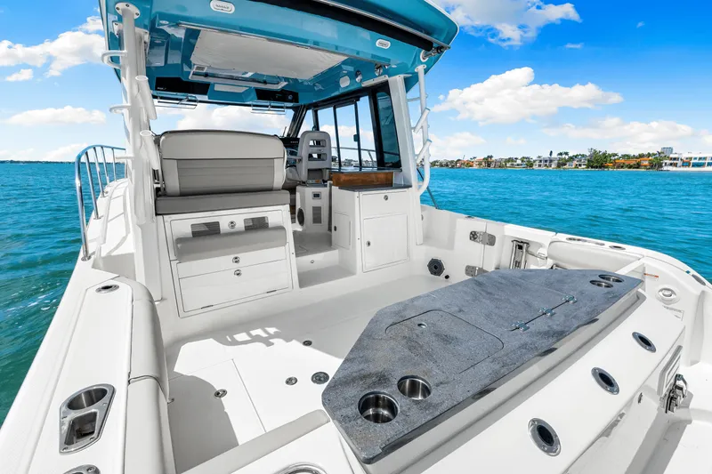 Slide: The Image of Boston Whaler 365 Conquest 2025 - 32
