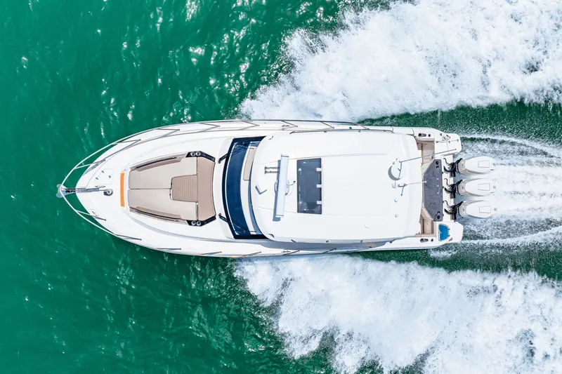 Slide: The Image of Boston Whaler 365 Conquest 2025 - 41