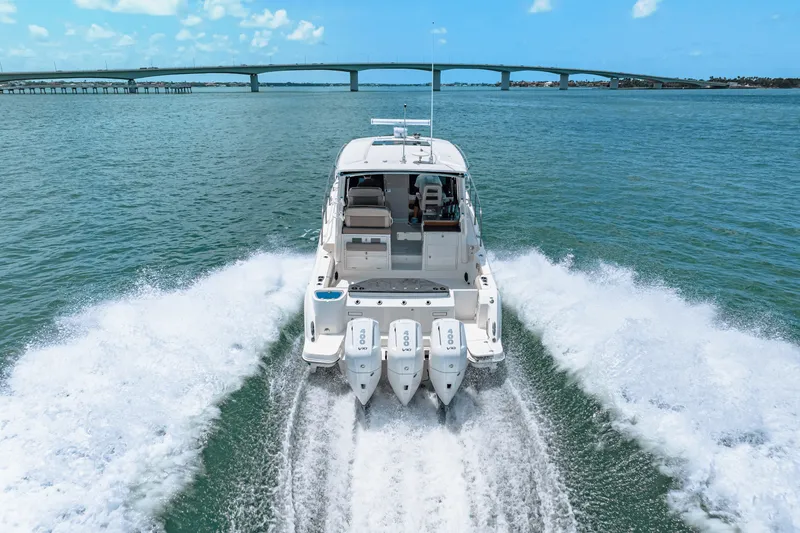 Slide: The Image of Boston Whaler 365 Conquest 2025 - 45