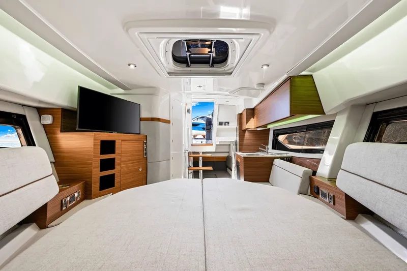 Slide: The Image of Boston Whaler 365 Conquest 2025 - 58