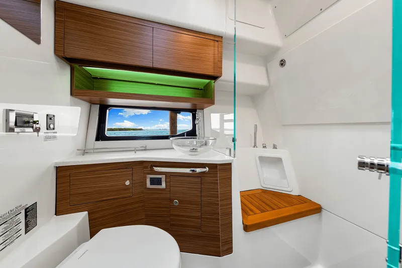 Slide: The Image of Boston Whaler 365 Conquest 2025 - 61