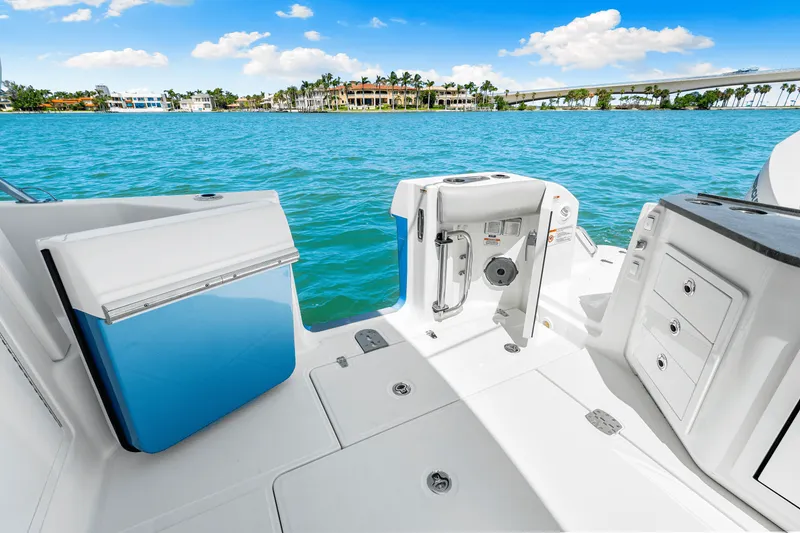 Slide: The Image of Boston Whaler 365 Conquest 2025 - 64