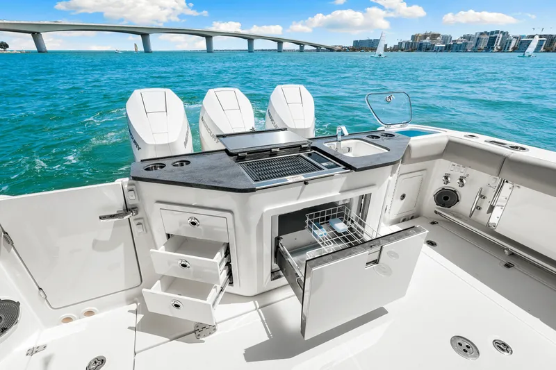 Slide: The Image of Boston Whaler 365 Conquest 2025 - 65