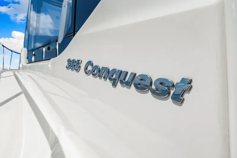 Slide: The Image of Boston Whaler 365 Conquest 2025 - 79