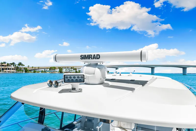 Slide: The Image of Boston Whaler 365 Conquest 2025 - 85