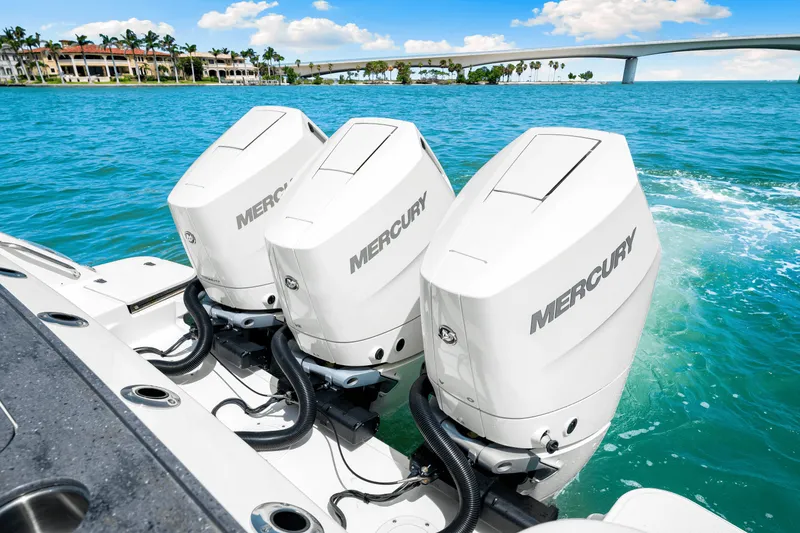 Slide: The Image of Boston Whaler 365 Conquest 2025 - 91