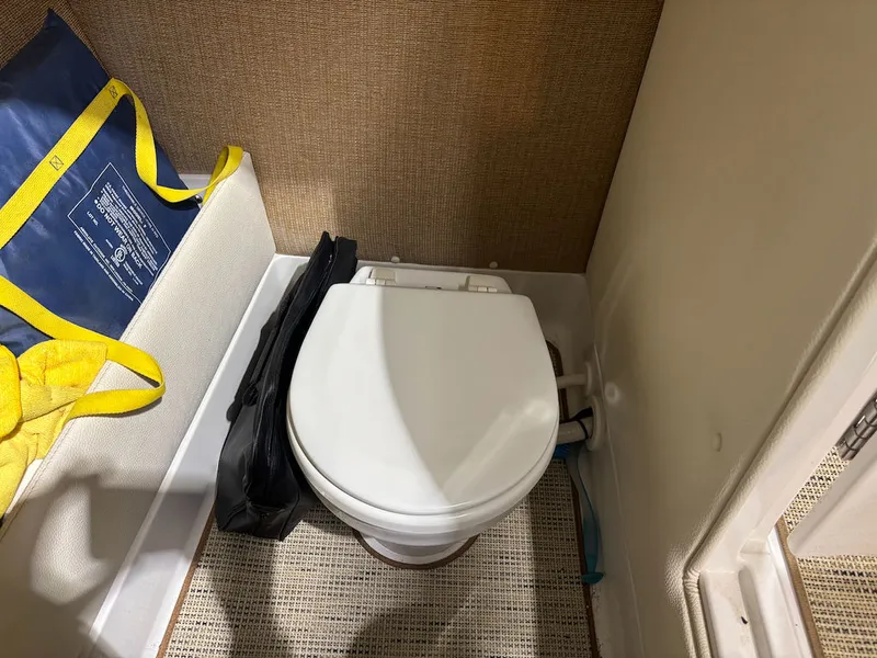 Slide: The Image of Cobalt Boats 23SC 2019 - 12