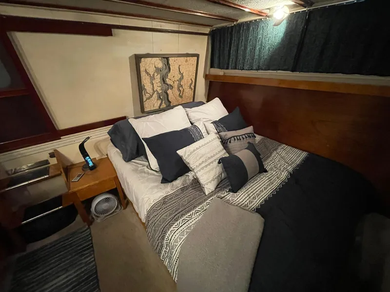 Slide: The Image of Chris-Craft Catalina 50 1951 - 13