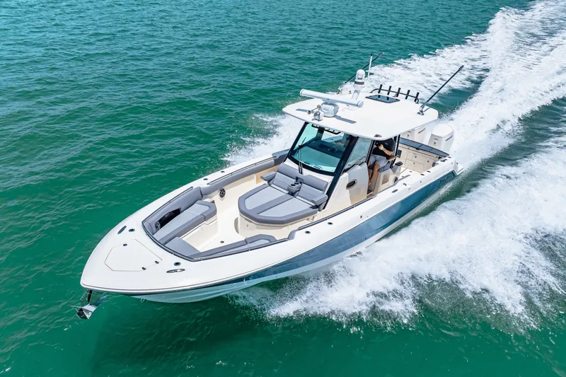 Slide: The Image of Boston Whaler 360 Outrage 2025 - 42