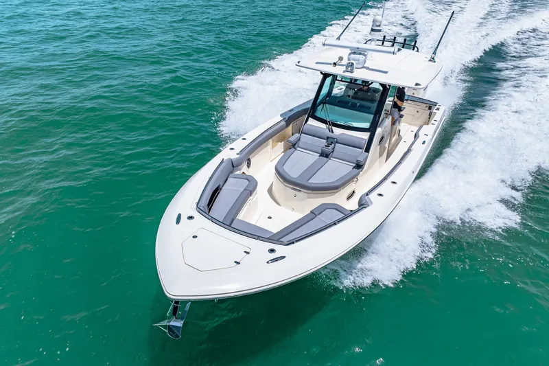 Slide: The Image of Boston Whaler 360 Outrage 2025 - 43