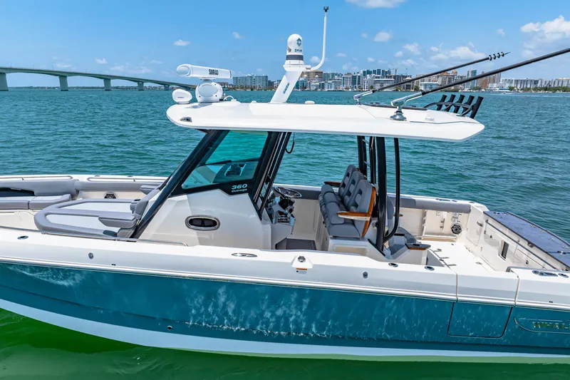 Slide: The Image of Boston Whaler 360 Outrage 2025 - 60