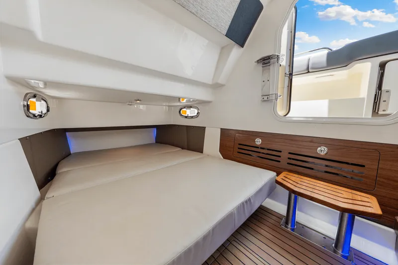 Slide: The Image of Boston Whaler 360 Outrage 2025 - 80