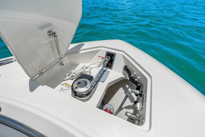 Slide: The Image of Boston Whaler 360 Outrage 2025 - 87