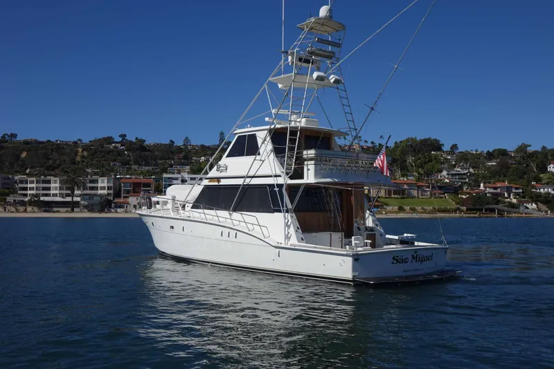 Slide: The Image of Hatteras 60 Convertible 1982 - 3