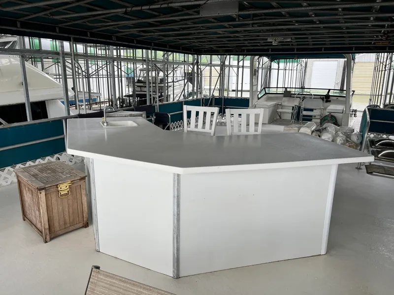 Slide: The Image of Lakeview 79x18 Houseboat 1997 - 44