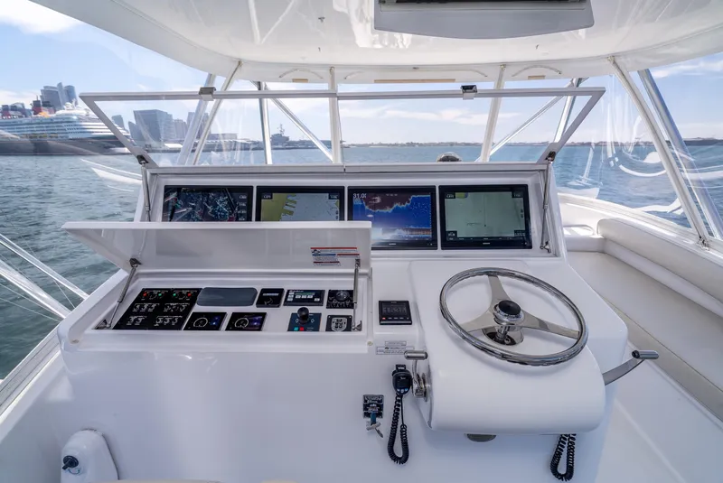 Slide: The Image of Hatteras 54 GT 2017 - 8