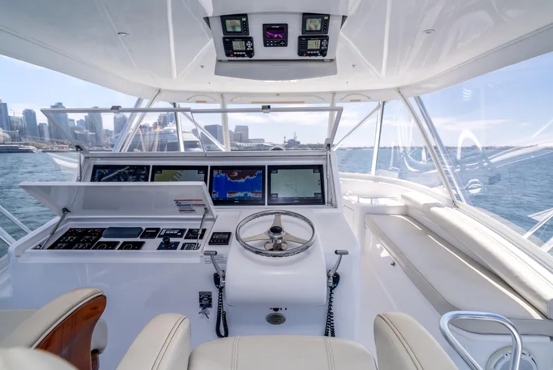 Slide: The Image of Hatteras 54 GT 2017 - 9