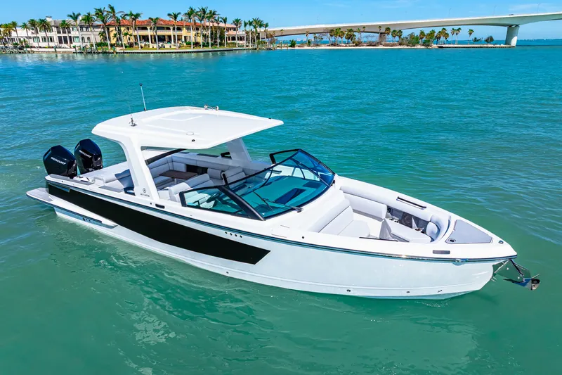 Slide: The Image of Aviara AV36 Outboard 2025 - 20