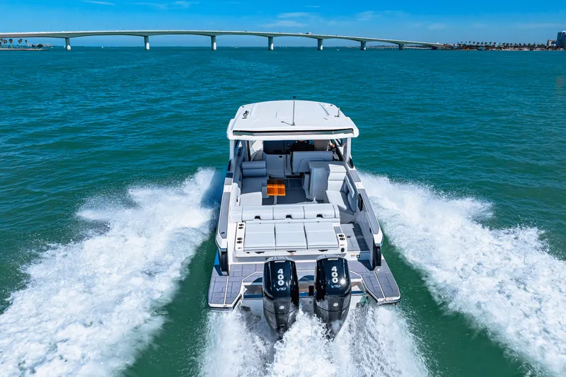 Slide: The Image of Aviara AV36 Outboard 2025 - 32