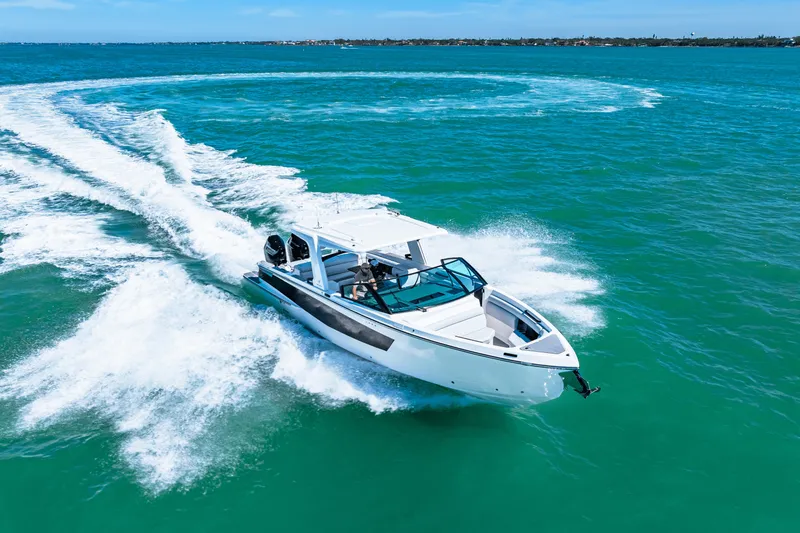 Slide: The Image of Aviara AV36 Outboard 2025 - 42