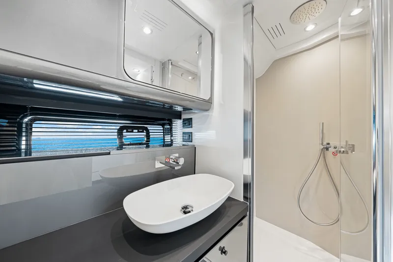 Slide: The Image of Azimut Verve 48 2025 - 49