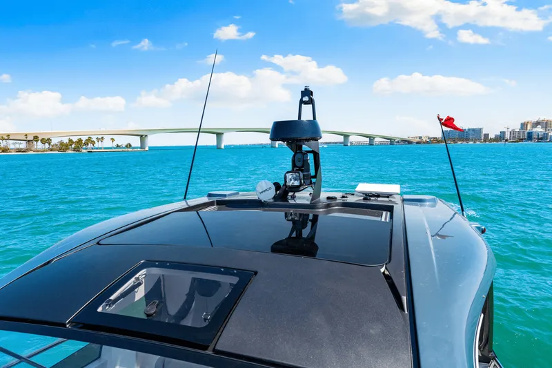 Slide: The Image of Azimut Verve 48 2025 - 56