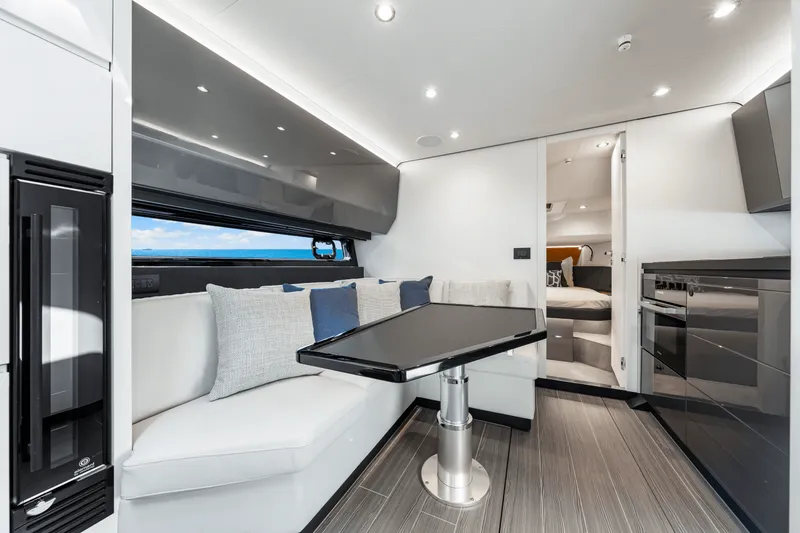 Slide: The Image of Azimut Verve 48 2025 - 58