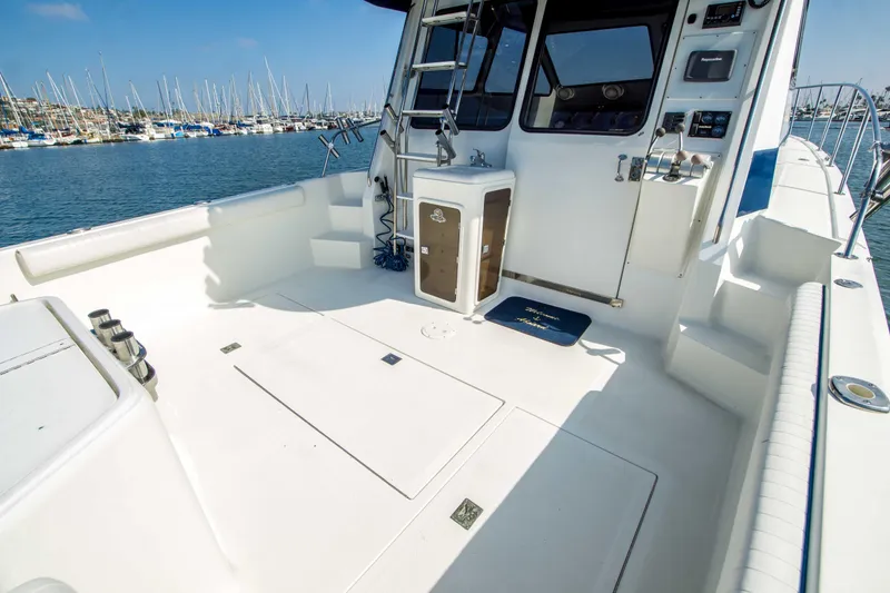 Slide: The Image of Mediterranean 38 SPORTFISHER 1989 - 25