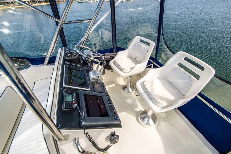 Slide: The Image of Mediterranean 38 SPORTFISHER 1989 - 19