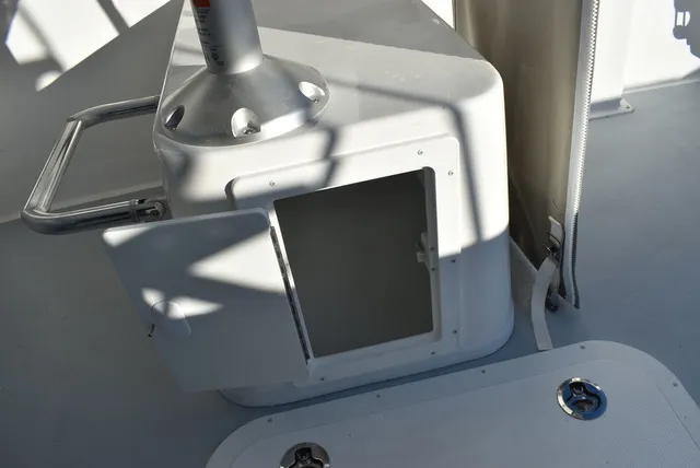 Slide: The Image of Steiger Craft 255 Miami 2026 - 39