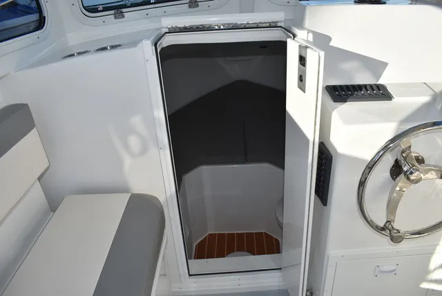 Slide: The Image of Steiger Craft 255 Miami 2026 - 51