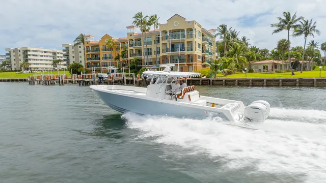 Slide: The Image of Contender 39ST CUSTOM BUILD 39' 2026 - 2