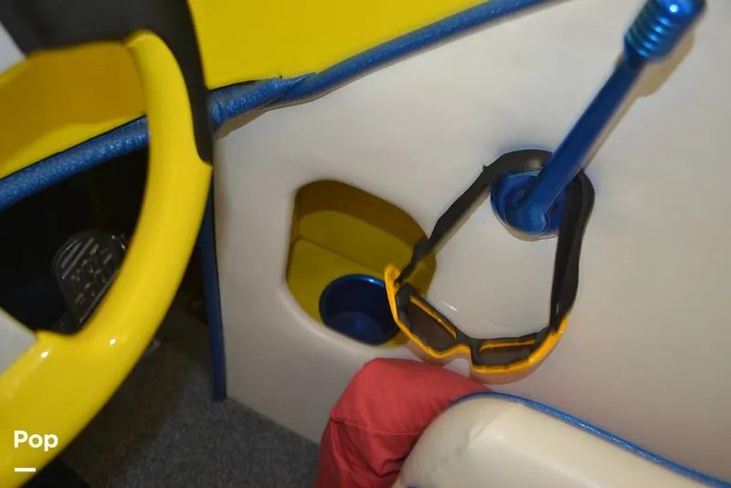 Slide: The Image of Kober Kat 25 2002 - 8899851