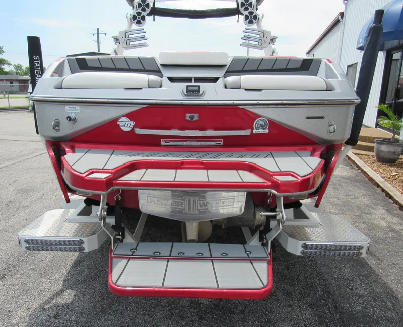 Slide: The Image of Malibu 24 MXZ 2021 - 4