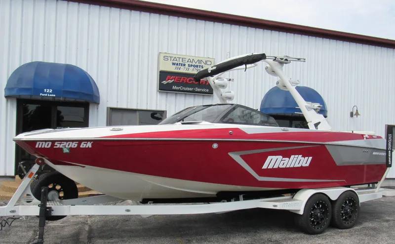 Slide: The Image of Malibu 24 MXZ 2021 - 2