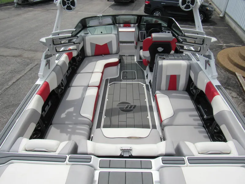 Slide: The Image of Malibu 24 MXZ 2021 - 11