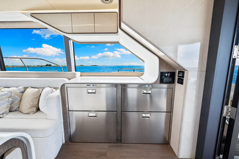 Slide: The Image of Cruisers Yachts 57 Fly 2025 - 36