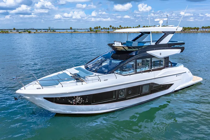 Slide: The Image of Cruisers Yachts 57 Fly 2025 - 4