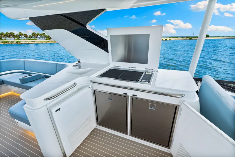 Slide: The Image of Cruisers Yachts 57 Fly 2025 - 65