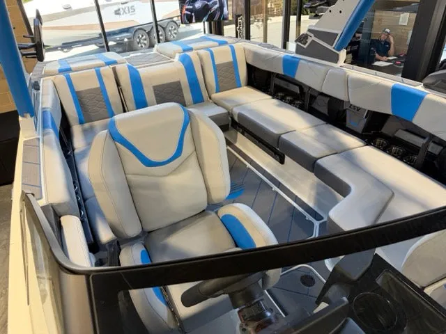 Slide: The Image of Malibu 23 LSV 2026 - 29