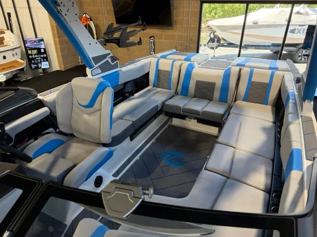 Slide: The Image of Malibu 23 LSV 2026 - 31