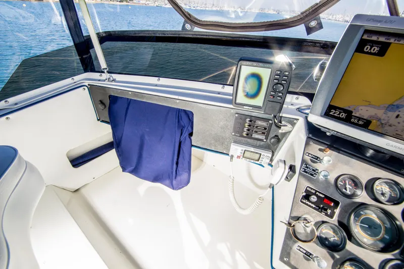 Slide: The Image of Skipjack 26 Flybridge 1991 - 12