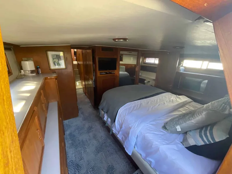 Slide: The Image of Californian 55 Cockpit Motor Yacht 1989 - 22